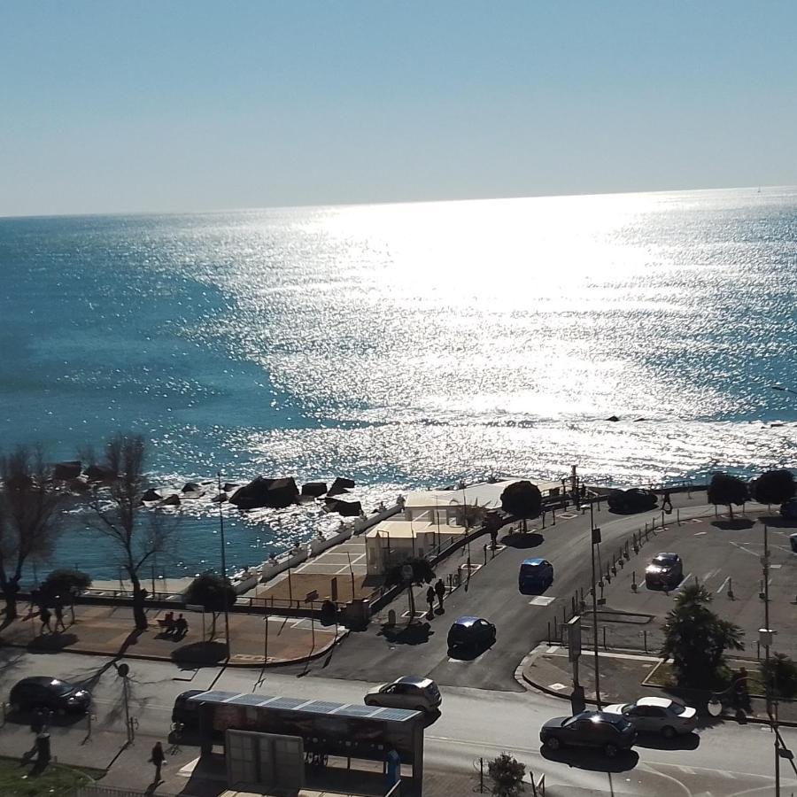 V I P Suites Cielo Stellato On Concordia Sea Salerno Bagian luar foto